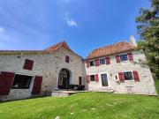 Charmante ferme béarnaise avec maison d'amis,...