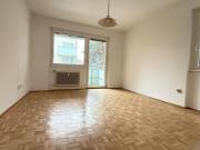 Charmante Garconniere mit Balkon in ruhiger Lage im 19....