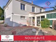 Charmante Maison 5 pièces de 138 m2 SAINT LEON SUR...