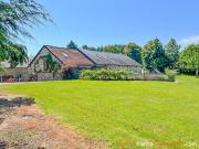 Charmante maison avec gîte 223m² Domps