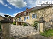 Charmante maison de caractère bien rénovée, avec cour...