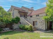 Charmante maison en pierre avec jardin