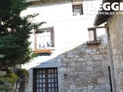Charmante maison en pierre du 18ème siècle dans le vieux...
