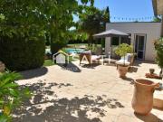 Charmante maison en pierres avec piscine au calme