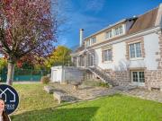 CHARMANTE MAISON FAMILIALE CENTRE NOGENT LE ROI 291m2 7...