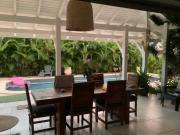 Charmante maison récente avec piscine sur 1100 m² de terrain