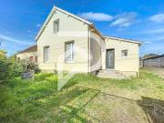 Charmante maison renovée dans secteur prisé