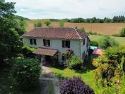 Charmante maison sans aucun voisin