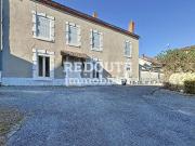 CHARMANTE MAISON SPACIEUSE AVEC JARDIN GARAGE ET DÉPENDANCES CHARMANTE MAISON SPACIEUSE AVEC JARDIN GARAGE ET DÉPENDANCES