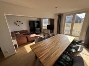 CHARMANTE MAISONETTE FÜR PAARE ODER SINGLES CHARMANTE MAISONETTE FÜR PAARE ODER SINGLES