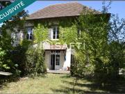 Charmante propriété avec une maison Dauphinoise et grange Charmante propriété avec une maison Dauphinoise et grange