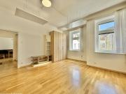 CHARMANTE STADTWOHNUNG IM FASANVIERTEL! Lichtdurchflutet...