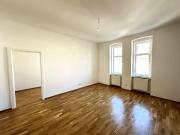 Sanierte 3 Zimmer Altbauwohnung mit hochwertiger Küche...