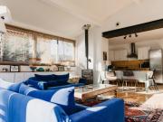 CHARMANTE VILLA AVEC UN GRAND TERRAIN ET UNE PISCINE