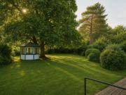 CHARMANTE VILLA ca. 643m² Grund ca. 371m² NFL 9 Zimmer...