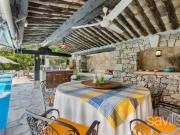 Charmante villa dans un domaine prisé