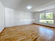 Charmante villa mitoyenne proche organisations...