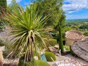 Charmante villa, proche du village avec une très belle vue