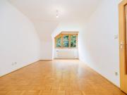 CHARMANTE WOHNUNG I GUTER SCHNITT I HELL I AB SOFORT...
