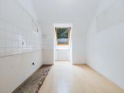CHARMANTE WOHNUNG I GUTER SCHNITT I HELL I AB SOFORT...