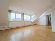 Charmante Wohnung mit Ausblick und 2 Parkplätzen