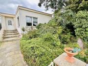 Charmanter Bungalow im Grünen