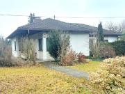 Charmanter Bungalow mit großem, sonnigen Grundstück