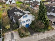 Charmantes 7.5 Zimmerhaus auf grossem Grundstück mit...