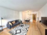 Charmantes Atelier am Fuße der St. Peters Kathedrale gelegen