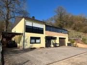 Charmantes Einfamilienhaus mit Einliegerwohnung in Trier...