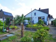 Charmantes Einfamilienhaus mit großem Garten, ideal für...
