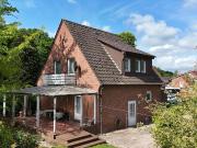 Charmantes Einfamilienhaus mit großem Garten in Bad...