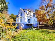 Charmantes Einfamilienhaus mit großem Garten in Toplage...
