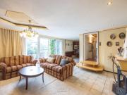Gepflegtes Einfamilienhaus mit großem Garten, Pool & Top...