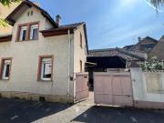 Charmantes Einfamilienhaus mit Innenhof und Potenzial in...