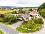 Charmantes Einfamilienhaus mit Potential / Baugrundstück...