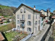 Charmantes Gebäude bestehend aus 3 Mietwohnungen, ideal...