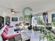 Charmantes Haus, aufgeteilt in 2 Wohnungen – in der Nähe...