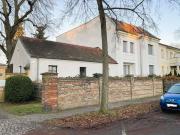 Charmantes Haus direkt an der Dorfaue Alt Lankwitz