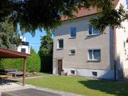 Charmantes Haus mit Potential und gemütlichem Garten!