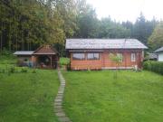 Charmantes Häuschen im Grünen am Wald