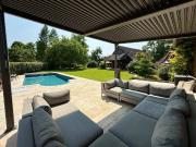 Charmantes Landhaus mit Gartenidylle und rustikalem Flair