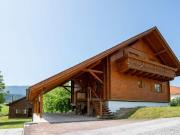 Charmantes Mehrfamilienhaus mit Ferienhaus in ruhiger...