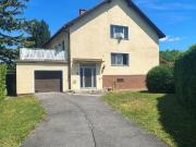 Charmantes Mehrfamilienhaus mit großem Potenzial in...