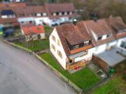 Charmantes Reiheneckhaus in bester Lage am Alten Roten...