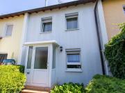 Charmantes Reihenmittelhaus in naturnaher Rheinlage von...