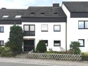 Charmantes Reihenmittelhaus mit zwei Maisonettewohnungen