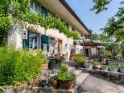 Charmantes und geräumiges Haus in einer Wohngegend