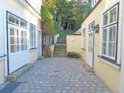 CHARMANTES WINZERHAUS, GERÄUMIG, GROSSFAMILIE ODER...