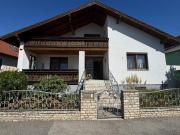 Charmantes Wohnhaus in Grund tolle öffentliche Anbindung